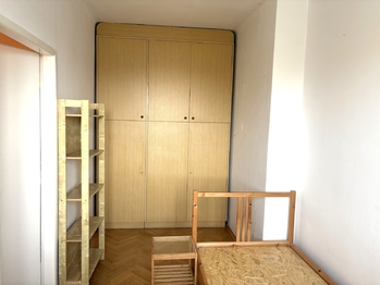 Pokoj/pracovna - Pronájem bytu 3+1 v osobním vlastnictví 59 m², Praha 10 - Vinohrady