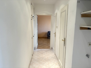 Chodba - Pronájem bytu 3+1 v osobním vlastnictví 59 m², Praha 10 - Vinohrady