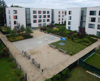 Pohled z okna na jih - Pronájem bytu 3+kk v osobním vlastnictví 78 m², Kladno