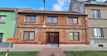 Pohled na dům z ulice - Prodej domu 120 m², Čelechovice na Hané 