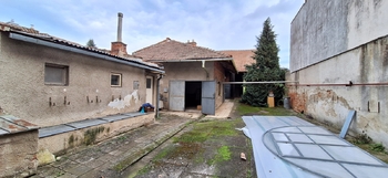 Dvůr s garáží - Prodej domu 120 m², Čelechovice na Hané
