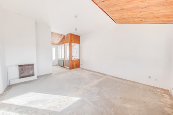 Prodej domu 193 m², Okrouhlo