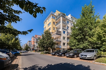 Prodej bytu 2+kk v osobním vlastnictví 51 m², Praha 9 - Střížkov