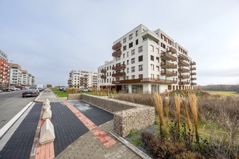 Pronájem bytu 1+kk v družstevním vlastnictví 32 m², Praha 10 - Dolní Měcholupy