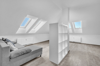 Pronájem bytu 1+kk v osobním vlastnictví 49 m², Milovice