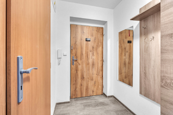 Pronájem bytu 1+kk v osobním vlastnictví 49 m², Milovice