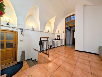 přístup z chodby ... - Pronájem kancelářských prostor 58 m², Havlíčkův Brod