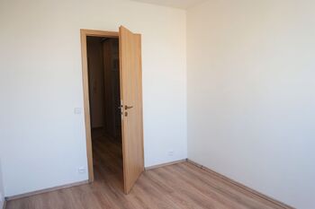 Pokoj - Pronájem bytu 2+kk v osobním vlastnictví 40 m², Praha 4 - Braník