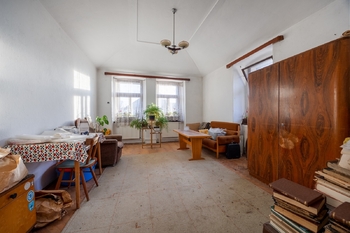 Prodej pozemku 7032 m², Žleby