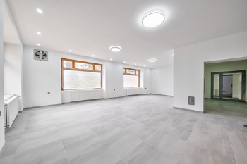 Pronájem restaurace 167 m², Bělá pod Bezdězem