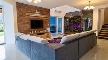 Pronájem domu 350 m², Pětihosty