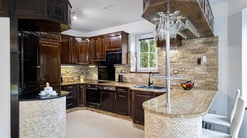 Pronájem domu 350 m², Pětihosty