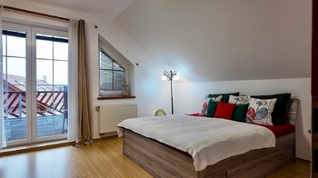 Pronájem domu 350 m², Pětihosty