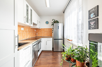 Prodej bytu 3+kk v osobním vlastnictví 65 m², Praha 9 - Černý Most