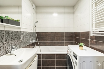 Prodej bytu 3+kk v osobním vlastnictví 65 m², Praha 9 - Černý Most