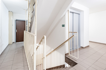 Prodej bytu 3+kk v osobním vlastnictví 65 m², Praha 9 - Černý Most