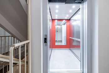 Prodej bytu 3+kk v osobním vlastnictví 65 m², Praha 9 - Černý Most