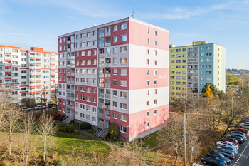 Prodej bytu 3+kk v osobním vlastnictví 65 m², Praha 9 - Černý Most