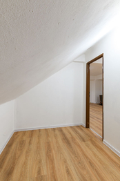 Prodej bytu 2+1 v osobním vlastnictví 72 m², Praha 6 - Bubeneč