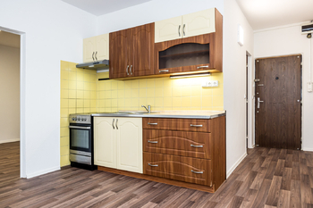 Kuchyně - Pronájem bytu 1+1 v osobním vlastnictví 36 m², Litoměřice