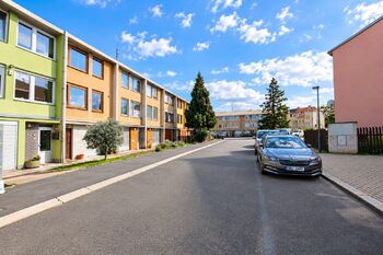 Prodej domu 145 m², Praha 8 - Kobylisy