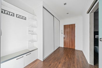 Prodej bytu 2+1 v osobním vlastnictví 77 m², Hradec Králové