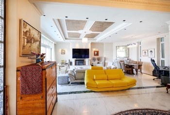 Prodej domu 1285 m², Anatoliki Attiki