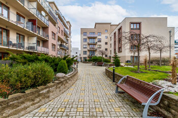 Prodej bytu 3+kk v osobním vlastnictví 66 m², Praha 5 - Radlice