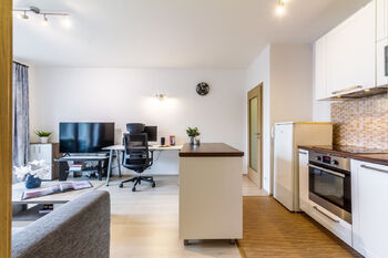 Prodej bytu 2+kk v osobním vlastnictví 64 m², Praha 5 - Stodůlky