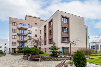 Prodej bytu 2+kk v osobním vlastnictví 64 m², Praha 5 - Stodůlky