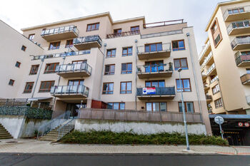 Prodej bytu 2+kk v osobním vlastnictví 64 m², Praha 5 - Stodůlky