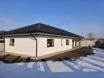 Pronájem domu 147 m², Kostelec nad Labem