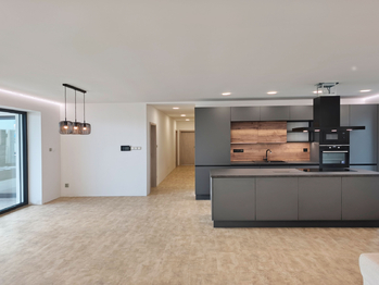 Pronájem domu 147 m², Kostelec nad Labem