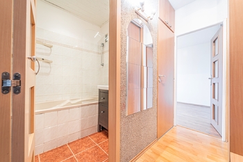 Prodej bytu 3+1 v družstevním vlastnictví 60 m², Praha 9 - Střížkov