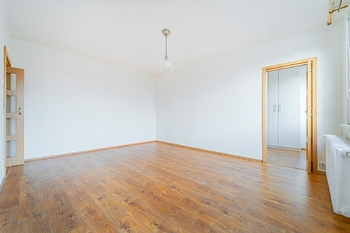 Prodej bytu 3+1 v družstevním vlastnictví 60 m², Praha 9 - Střížkov