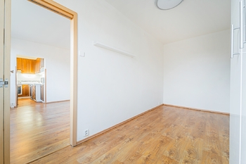 Prodej bytu 3+1 v družstevním vlastnictví 60 m², Praha 9 - Střížkov