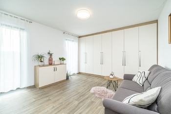 pokoj - Prodej domu 104 m², Lochovice