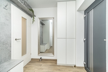 zádveří - Prodej domu 104 m², Lochovice