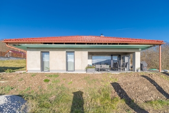 rodinný dům - Prodej domu 104 m², Lochovice