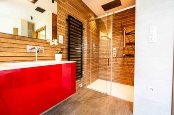 Pronájem domu 280 m², Jesenice