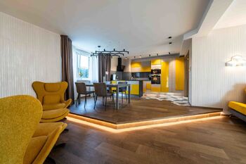 Pronájem domu 280 m², Jesenice