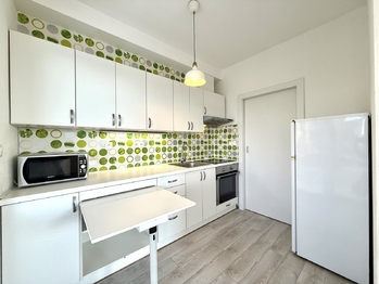 Prodej bytu 1+kk v osobním vlastnictví 42 m², Plzeň