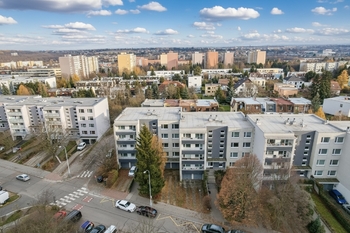 Prodej bytu 4+1 v osobním vlastnictví 91 m², Praha 6 - Liboc