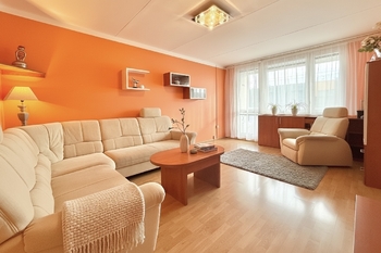 Prodej bytu 4+1 v osobním vlastnictví 91 m², Praha 6 - Liboc