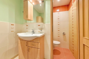 Prodej bytu 4+1 v osobním vlastnictví 91 m², Praha 6 - Liboc