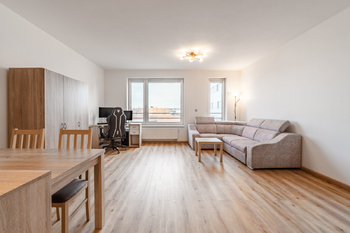 Prodej bytu 2+kk v osobním vlastnictví 77 m², České Budějovice