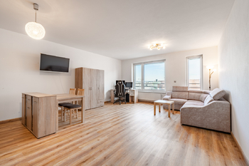 Prodej bytu 2+kk v osobním vlastnictví 77 m², České Budějovice