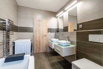 Prodej bytu 2+kk v osobním vlastnictví 77 m², České Budějovice