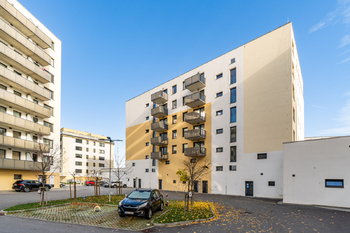 Prodej bytu 2+kk v osobním vlastnictví 77 m², České Budějovice