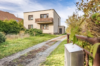 Dům. - Prodej domu 202 m², Panenské Břežany 